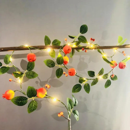 Vista 8 de Vid de mandarina con tira de luces LED, vid artificial de bayas de Kumquat de 6.6 ft, 1 cadena de 20 luces LED, funciona con pilas, decoración