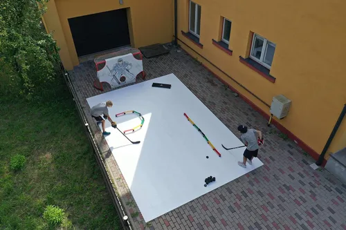 Vista 4 de Hockey Revolution My Puzzle Durable Flooring Tiles - Slick Interlocking Training Surface for Stickhandling, Shooting, Passing - Build Your Own