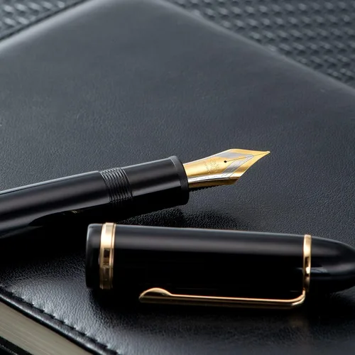 Vista 6 de Jinhao X159 - Pluma estilográfica acrílica negra # 8 punta mediana con borde dorado para escritura y caligrafía con convertidor de tinta de repuesto