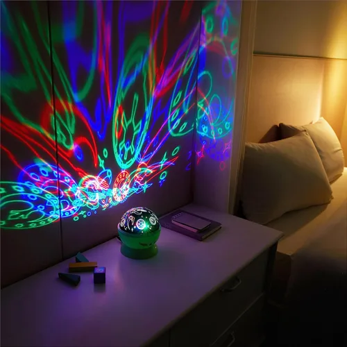 Vista 4 de Star Wars The Mandalorian con proyección LED giratoria Grogu Lámpara para niños y luz nocturna