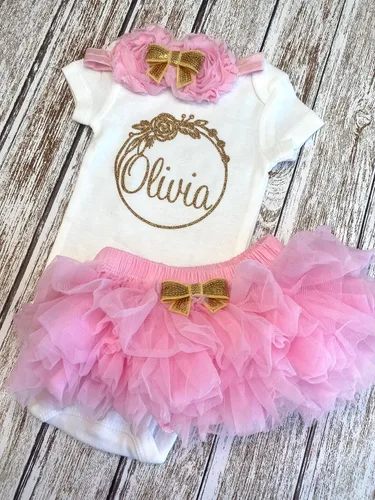 Vista 10 de Personalized Baby Girl Outfit Circular Floral Wreath Design Gold Glitter Optional Accessories