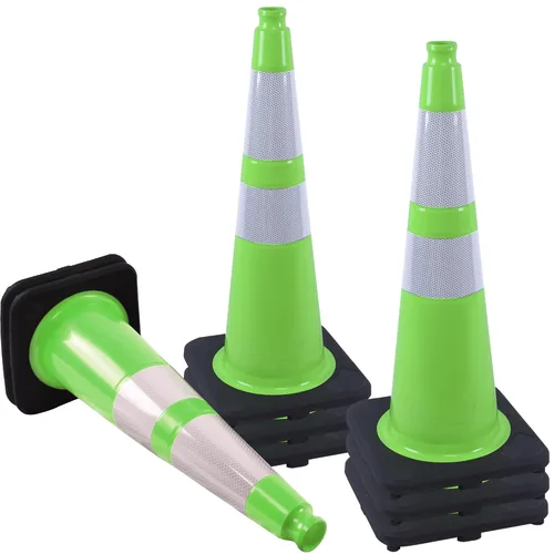 Vista 36 de OrangeStar 6 Pack 36" Conos de seguridad de tráfico, conos de estacionamiento verdes con collar reflectante, conos de construcción con base