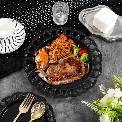 Vista 6 de COLOSUS Juego de 60 platos de plástico negro, platos barrocos elegantes, elegantes platos desechables con borde de encaje, platos de plástico
