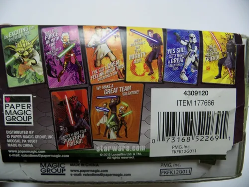 Vista 2 de Paquete de 32 tarjetas de San Valentín de Star Wars Yoda