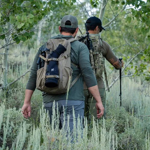 Vista 7 de Eberlestock Brute Scout Day Pack – Mochila ligera de caza con marco interno con soporte de aluminio, capacidad de 1800ci ci Negro