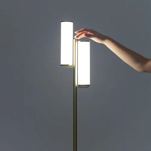 Vista 6 de Brightech Gemini - Lámpara de pie regulable con dos luces, moderna lámpara de árbol alto para dormitorio, oficina, sala de estar, oro/latón