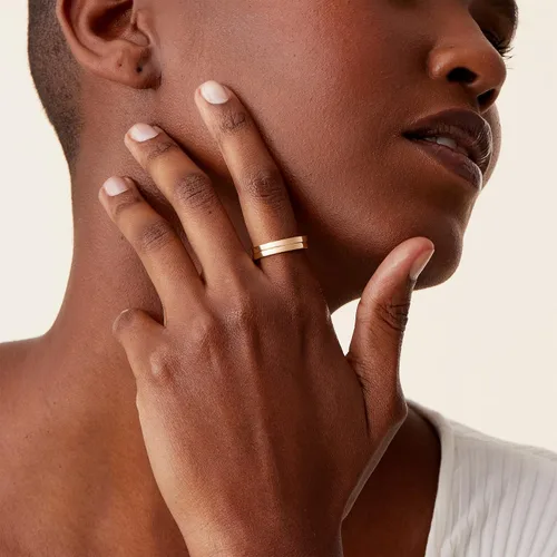 Vista 5 de PAVOI Anillo apilable giratorio chapado en oro de 14 quilates Bandas para mujer