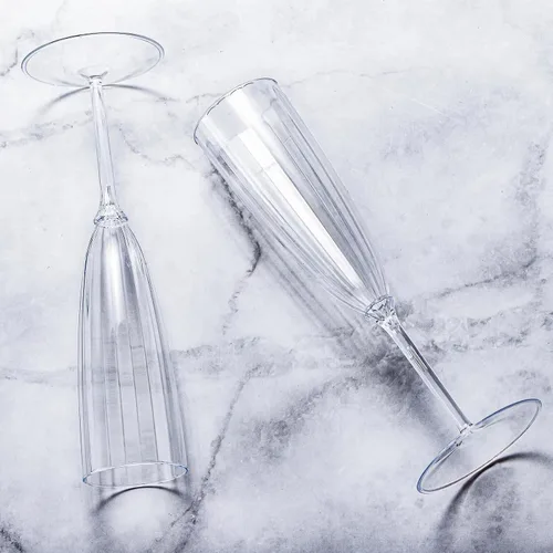 Vista 3 de Tosnail Paquete de 18 copas de champán de plástico de 6 onzas, diseño de una pieza, copas de vino de plástico desechables transparentes