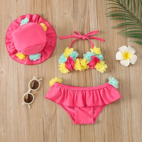 Vista 2 de Yccutest Traje de baño de flores para bebé, 3 piezas, parte superior triangular, parte inferior con volantes, sombrero para el sol, conjunto
