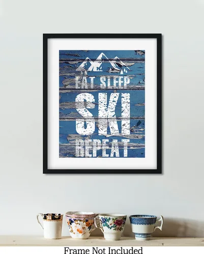 Vista 7 de Eat Sleep Ski Repeat Wall Decor Art Print sobre un fondo de madera azul – 11x14 sin marco con tema de esquí – Gran regalo para familiares y amigos