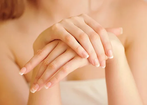 Vista 7 de Crema SALCOLL para manos con colágeno, crema para manos anti-edad hipoalergénico con colágeno natural potente, ayuda a la hidratación de la piel