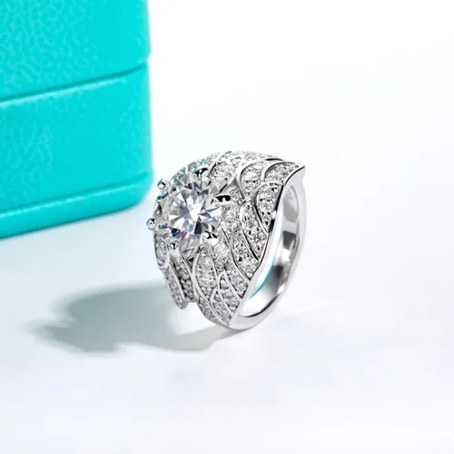 Vista 6 de Moissanite Angel Wing Rings Eternity Ring Engagement Ring D Color VVS1 Sterling Silver Wedding Band Rings Feather Ring for Women with Certificate