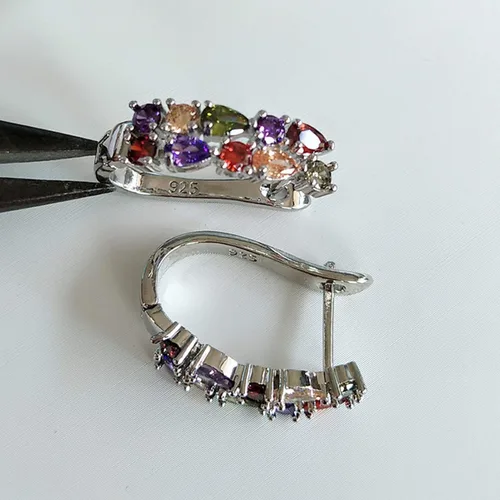 Vista 9 de Pendientes de aro para mujer, de lujo, esmeralda sintética, multicolor, circonita cúbica, para mujeres, adolescentes, niñas, cumpleaños, Navidad