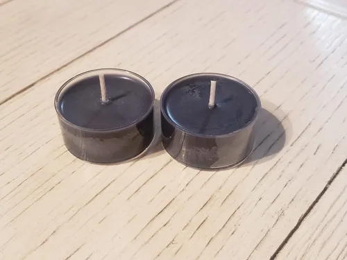 Vista 2 de Black Eclipse (Sangre), velas de cera de soja natural, 6 unidades, vertidas a mano con aceites aromáticos/esenciales