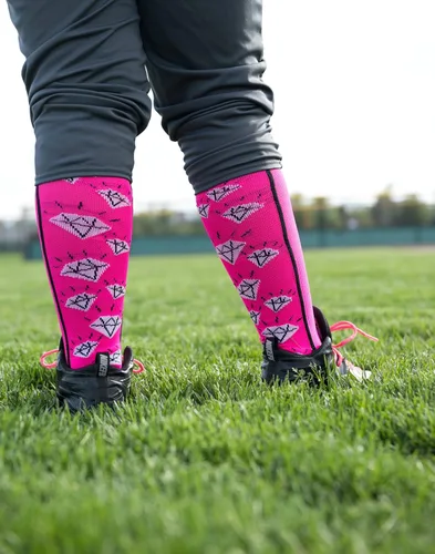 Vista 5 de MadSportsStuff Calcetines de sóftbol con diamantes para niñas, mujeres, niños, jóvenes y adultos, fútbol por encima de la pantorrilla