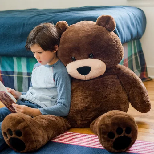 Vista 7 de Animal Adventure® Sqoosh2Poof™ Personaje de peluche gigante comprimido dentro de una caja pequeña Oso de 54 pulgadas