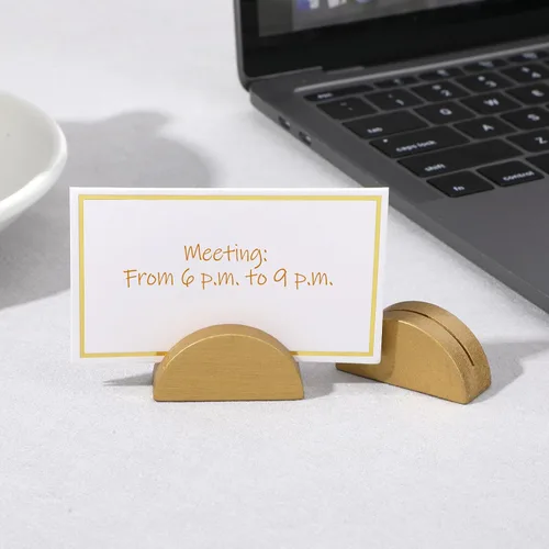 Vista 6 de 50 soportes dorados para números de mesa, tarjeteros de madera con 50 tarjetas, soportes de números de mesa semicirculares para restaurantes, bodas