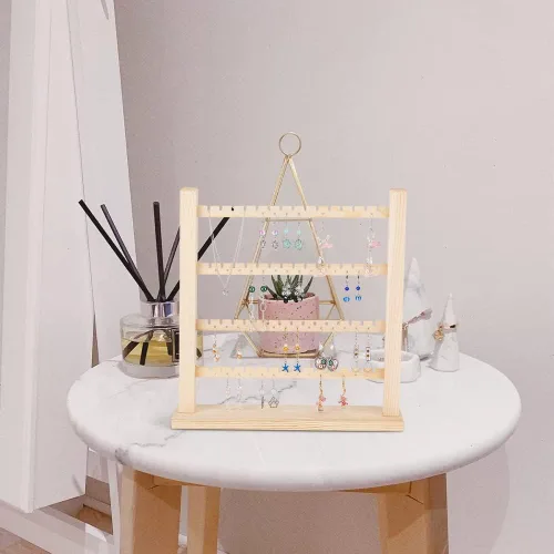 Vista 6 de FINGERINSPIRE Soporte organizador de exhibición de aretes de madera de 4 niveles (60 ranuras y 56 agujeros), soporte de exhibición de aretes