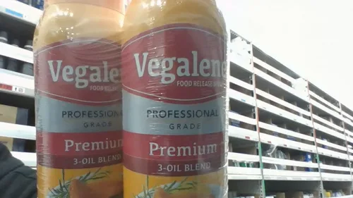 Vista 3 de Vegalene Spray de cocina premium de mezcla de 3 aceites, 17 onzas (paquete de 2)