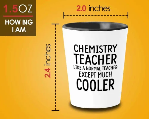 Vista 4 de Vaso de chupito para profesores, 1.5 onzas, profesor de química como un maestro normal, divertido técnico de laboratorio de moléculas químicas