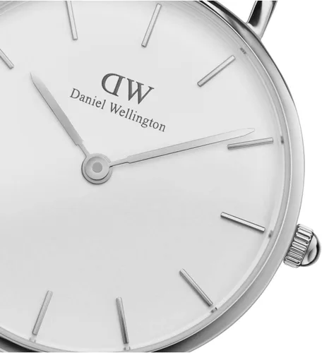 Vista 2 de Daniel Wellington Reloj pequeño Sheffield, correa de cuero negro italiano