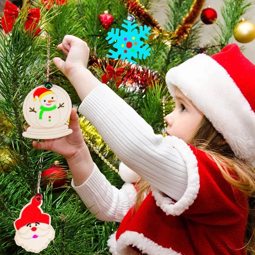 Vista 5 de AerWo 60 adornos de Navidad de madera, 12 estilos de adornos de rebanadas de madera sin terminar, juego de adornos de Navidad con campanas