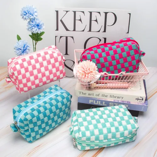 Vista 9 de PAZIMIIK Bolsa de Maquillaje a Cuadros para Bolso Portátil con Cremallera, Estuche Pequeño de Cosméticos para Accesorios de Viaje, Azul Ártico