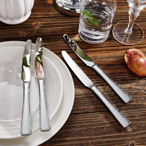 Vista 4 de KEAWELL Juego Premium de 4 Cuchillos de Cena de 9.5 Pulgadas Louis, Acero Inoxidable Apto para Lavavajillas, Cuchillos Serrados (Martillados)