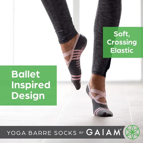 Vista 6 de Gaiam Calcetines antideslizantes con agarre de goma en los dedos para yoga y barré, accesorios para mujeres y hombres