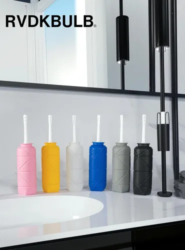 Vista 7 de Botella de ducha de silicona compacta plegable, kit de ducha de viaje reutilizable, capacidad de 24 onzas líquidas, color negro