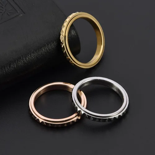 Vista 5 de Nanafast Anillos de ansiedad de acero de titanio de 0.118 pulgadas para mujeres y hombres, anillos multifacéticos para ansiedad, anillos giratorios