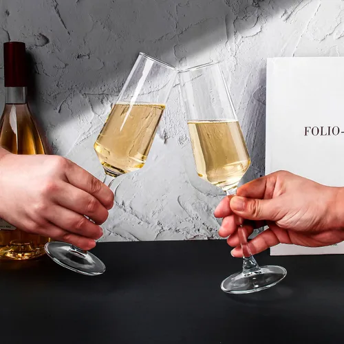 Vista 6 de Juego de 12 copas de champán de cristal, copas de champán clásicas de 7.5 onzas, copas de vino espumosas, elegantes flautas para degustación