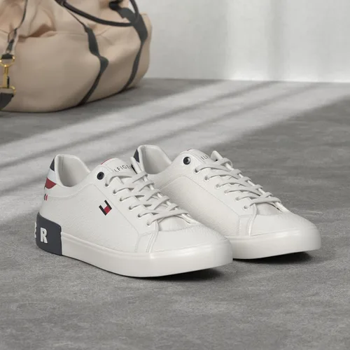 Vista 2 de Tommy Hilfiger Tenis Rezz para hombre