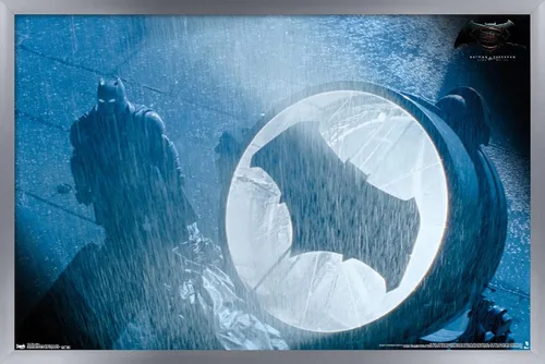 Vista 11 de Trends International Película DC Comics – Batman v Superman – Póster de pared de señal, 14.725 x 22.375 pulgadas, versión enmarcada de madera