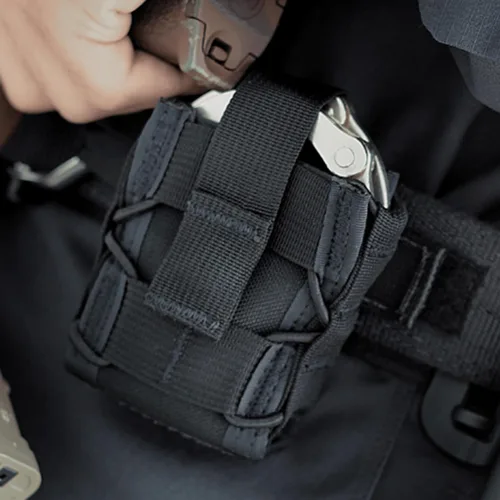 Vista 2 de High Speed Gear MOLLE - Funda para esposas montadas Funda universal para esposas que se adapta a cadenas y puños con bisagras