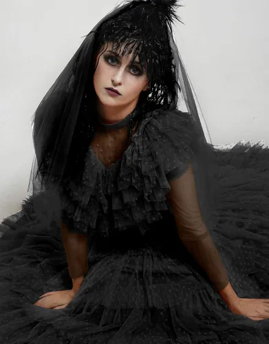 Vista 6 de miccostumes Disfraz de mujer Cosplay gótico vestido de novia Halloween con velo