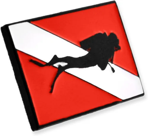 Vista 2 de PinMart 's Scuba Diver - Pin de solapa esmaltado con bandera de buceo roja y blanca