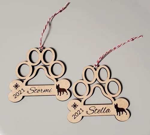 Vista 4 de Personalized Paw Print Dog Ornament — Custom Dog Bone Holiday Keepsake with Name, Year & Silhouette — Christmas Tree Decoration for Pet Lovers