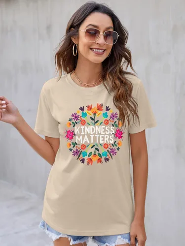 Vista 2 de Camisetas de profesor para mujer, camiseta con texto en inglés "Be Kindness", camisetas de salud mental, camiseta bohemia con gráficos florales