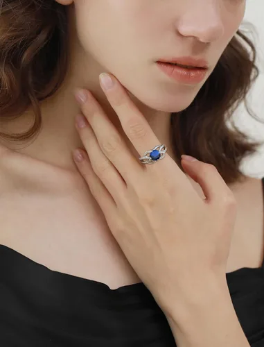 Vista 2 de YL Anillos de nudo celta de plata de ley 925, anillo trenzado con circonita cúbica infinito para mujer