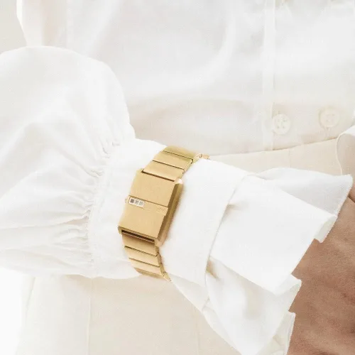 Vista 7 de Breda Reloj de pulsera de oro y metal Pulse para hombre 1024in Oro Movimiento de cuarzo