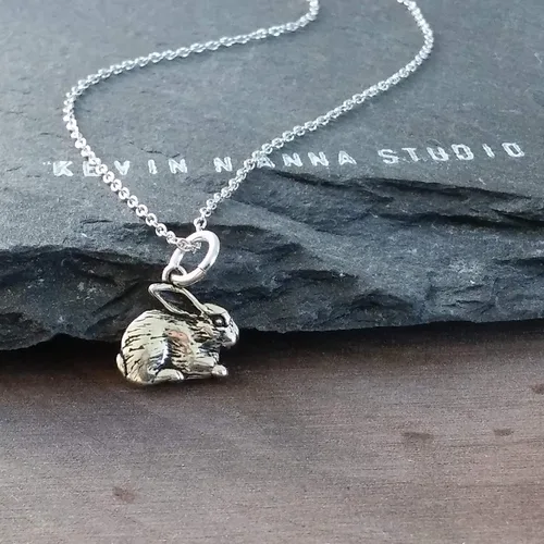 Vista 3 de KEVIN N ANNA Sterling Silver Small Rabbit Charm Necklace, 18