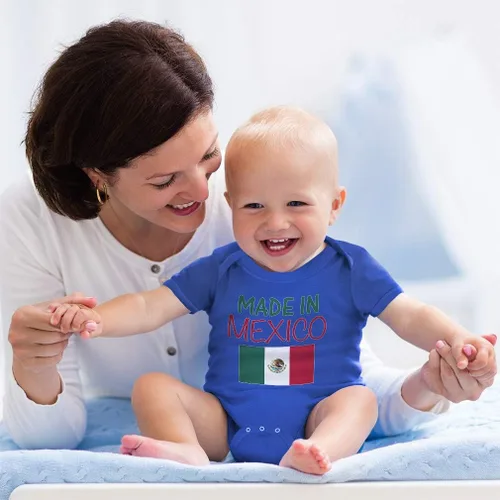 Vista 4 de Body de bebé personalizado hecho en México estilo divertido C algodón niño y niña ropa