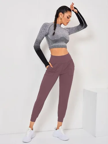 Vista 5 de OYOANGLE Pantalones deportivos para mujer, pantalones deportivos para correr, correr, entrenamiento, yoga, pantalones deportivos con bolsillos