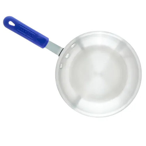 Vista 2 de Sartén/cacerola de aluminio de grado comercial Winco, acabado natural con mango de toque frío, 8