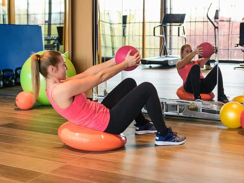 Vista 7 de Gymnic Heavy MED 4 - Pelota de ejercicio recreativo de vinilo magenta