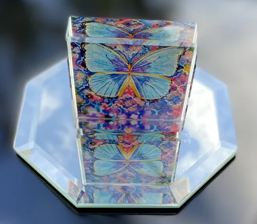Vista 4 de Pisapapapeles de cristal de mariposa coleccionable regalo azul cielo morpho