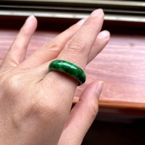 Vista 4 de BXSMNH Anillo de jade verde genuino para mujeres y hombres, joyería de esmeralda china natural de buena suerte, anillos de jadeit
