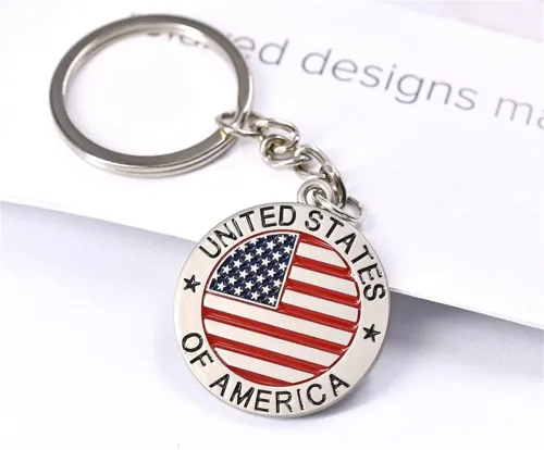 Vista 2 de Ergugos Llavero de Estados Unidos de América, llavero de bandera estadounidense, anillo de metal, estrella a rayas, llavero de EE. UU., para hombres