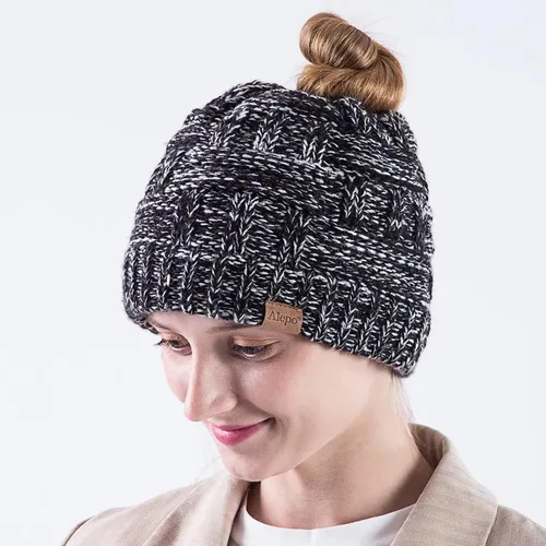 Vista 2 de Alepo Womens High Messy Bun Beanie Hat with Ponytail Hole, Winter Warm Trendy Knit Ski Skull Cap